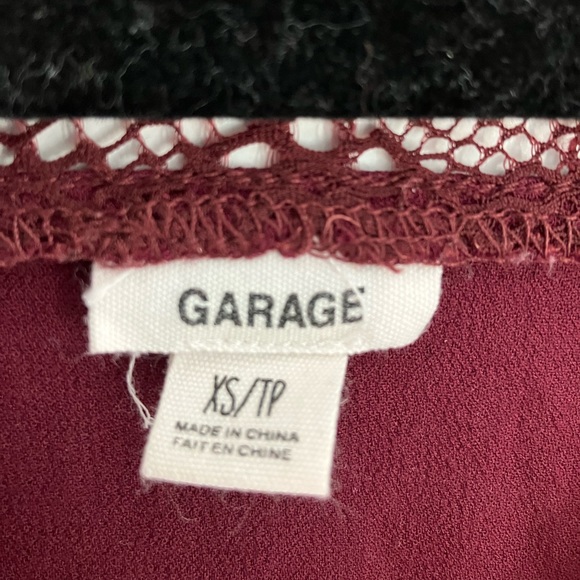 Garage Burgundy Top with Sheer Details Size XS - Picture 4 of 5